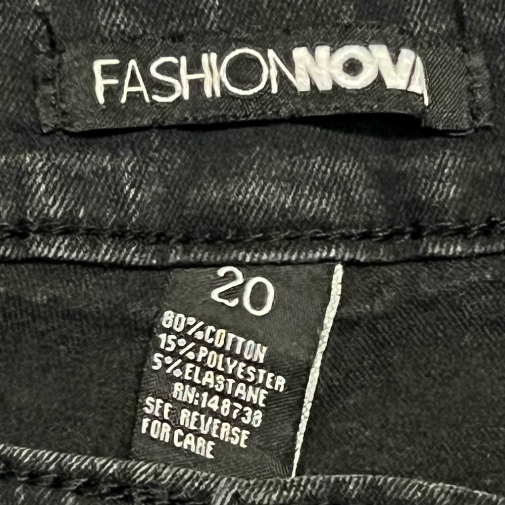 Fashion Nova Size 20 Curvy Black Distressed High Rise Skinny Jeans Stretch - Picture 9 of 10